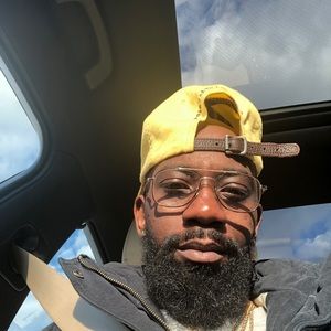 Meet your Posher, Christopher